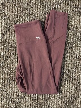 PINK Victoria's Secret Yoga Leggings with White Dog Logo